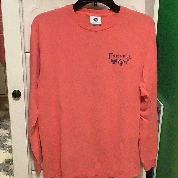 Faithful Girl Simply Southern shirt medium - Picture 2 of 4